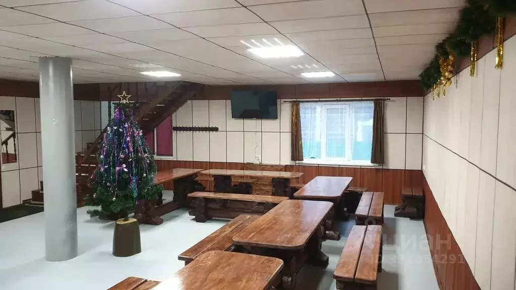 Дом в Вологодская область, д. Родионцево ул. Тихая, 1 (260 м) - Фото 1