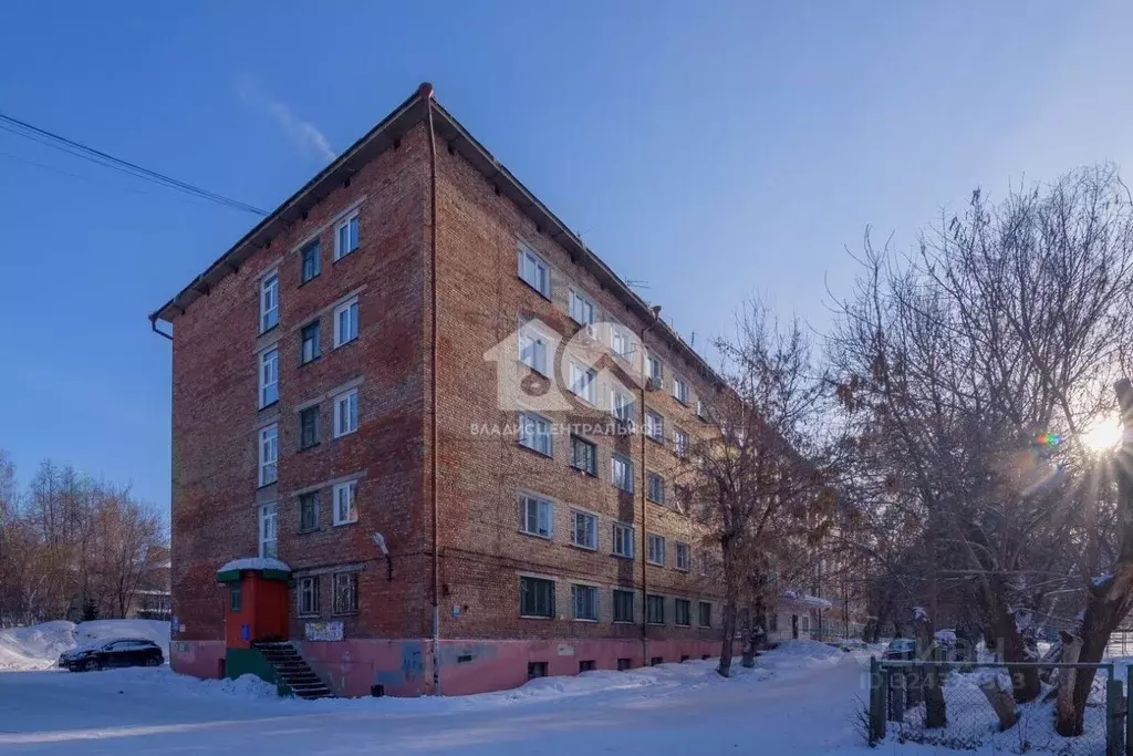 Студия Новосибирская область, Новосибирск Танковая ул., 9 (17.8 м) - Фото 2