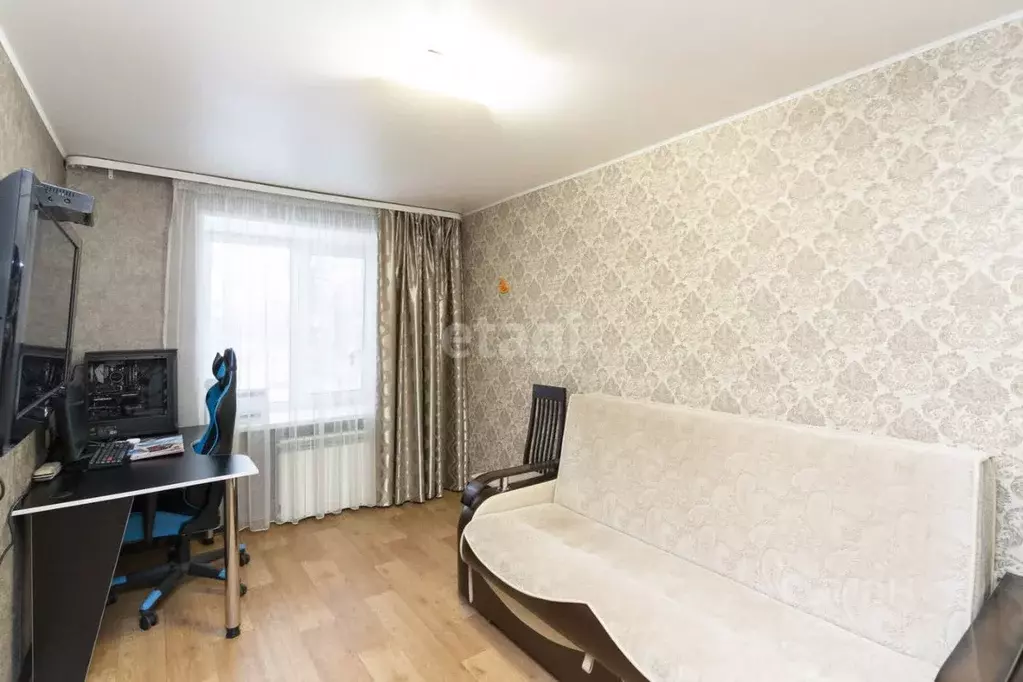 2-к кв. Тюменская область, Тюмень ул. Пермякова, 23 (46.2 м) - Фото 1