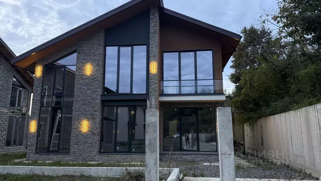 Дом в Краснодарский край, Сочи городской округ, с. Орел-Изумруд  (195 ... - Фото 1