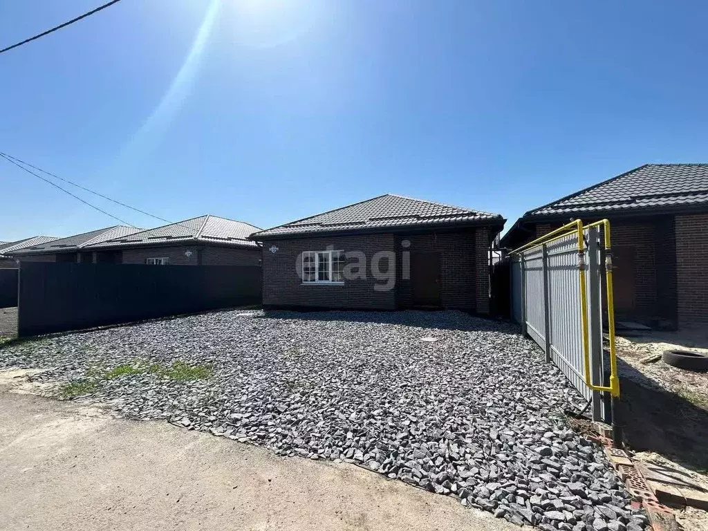 Дом в Ростовская область, Мясниковский район, Краснокрымское с/пос, ... - Фото 1