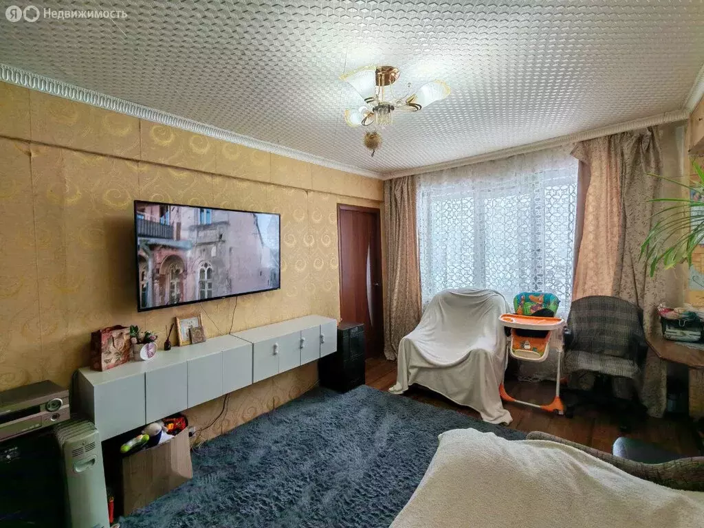 3-комнатная квартира: Бийск, Приречная улица, 2/2 (49 м) - Фото 1