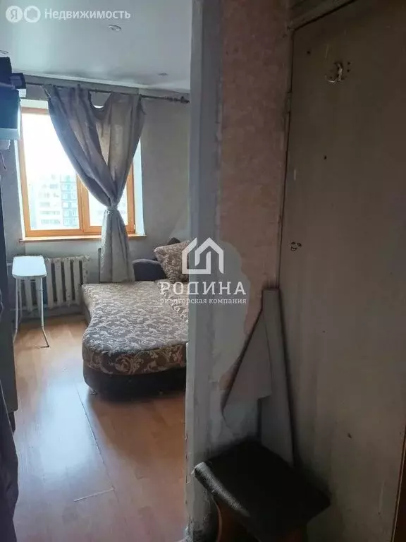 3-комнатная квартира: Комсомольск-на-Амуре, улица Дикопольцева, 23 ... - Фото 2