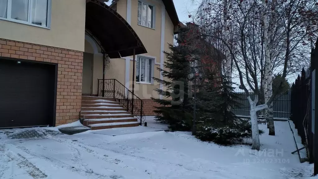 Дом в Саратовская область, с. Усть-Курдюм ул. Крайняя, 11А (452 м) - Фото 1