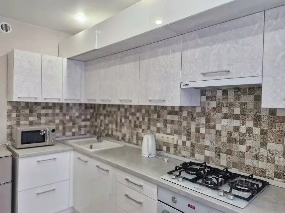 1-к кв. Чувашия, Чебоксары ул. Академика РАН Х.М. Миначева, 17к1 (37.0 ... - Фото 2