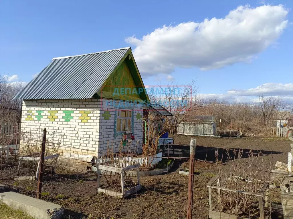 Дом в Ульяновская область, Мелекесский район, Лебяжинское с/пос, Колос ... - Фото 1
