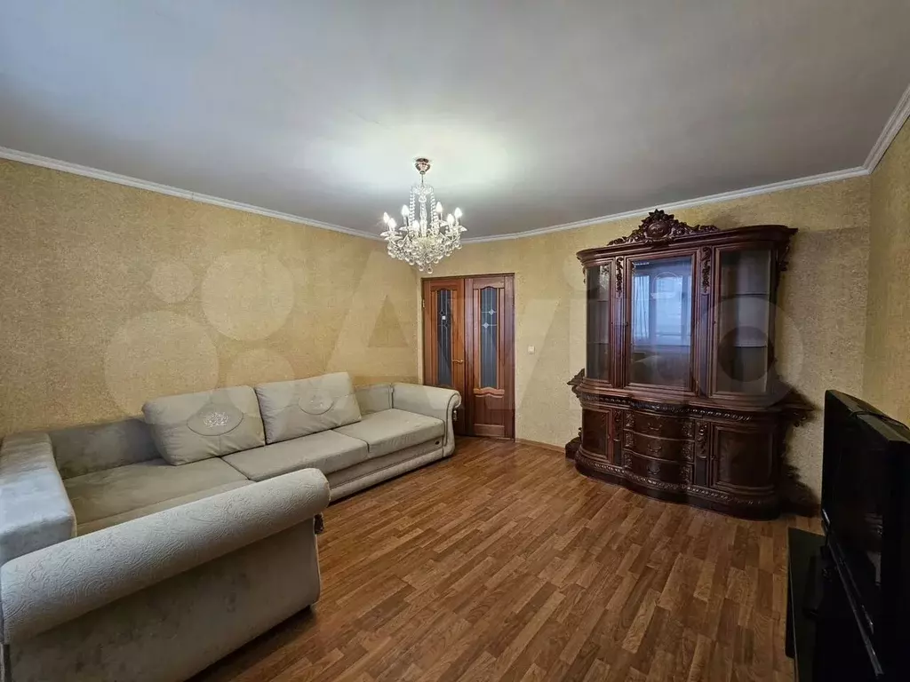 1-к. квартира, 37 м, 9/9 эт. - Фото 1