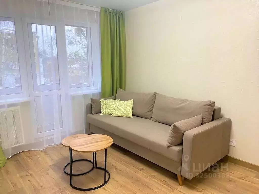 1-к кв. Калининградская область, Калининград ул. Сергеева, 3 (30.0 м) - Фото 1