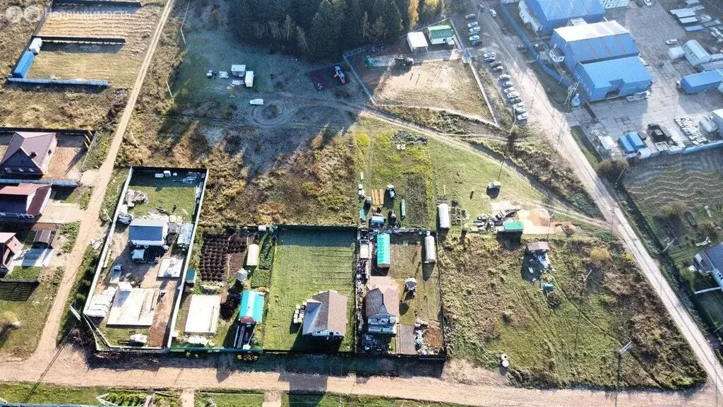 Участок в село Маклино, Центральная улица (6.8 м) - Фото 0
