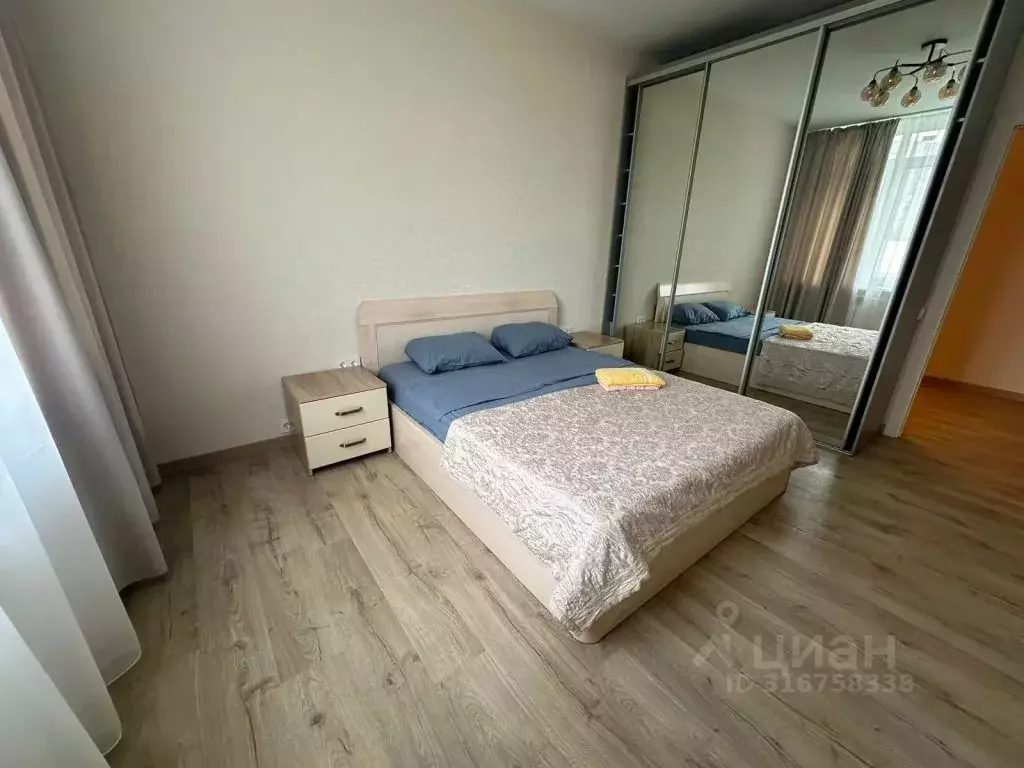 3-к кв. Кемеровская область, Кемерово ул. Мичурина, 58к2 (86.0 м) - Фото 0