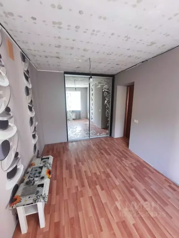 Комната Свердловская область, Екатеринбург пер. Парковый, 12 (12.0 м) - Фото 2