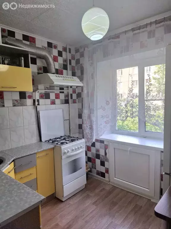 2-комнатная квартира: Екатеринбург, Камчатская улица, 43 (43.5 м) - Фото 0