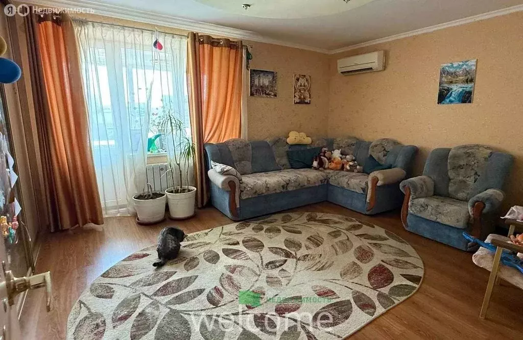 3-комнатная квартира: Ставрополь, улица 45-я Параллель, 30 (82 м) - Фото 0