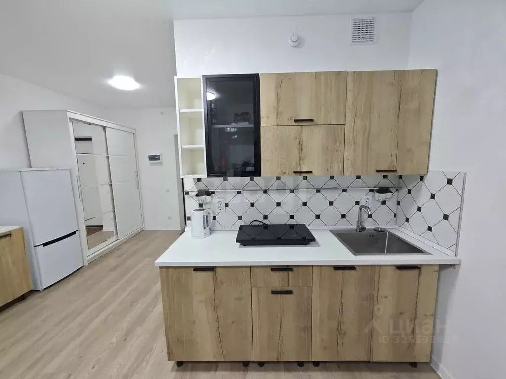 Студия Свердловская область, Екатеринбург ул. Крауля, 107/2 (27.6 м) - Фото 2