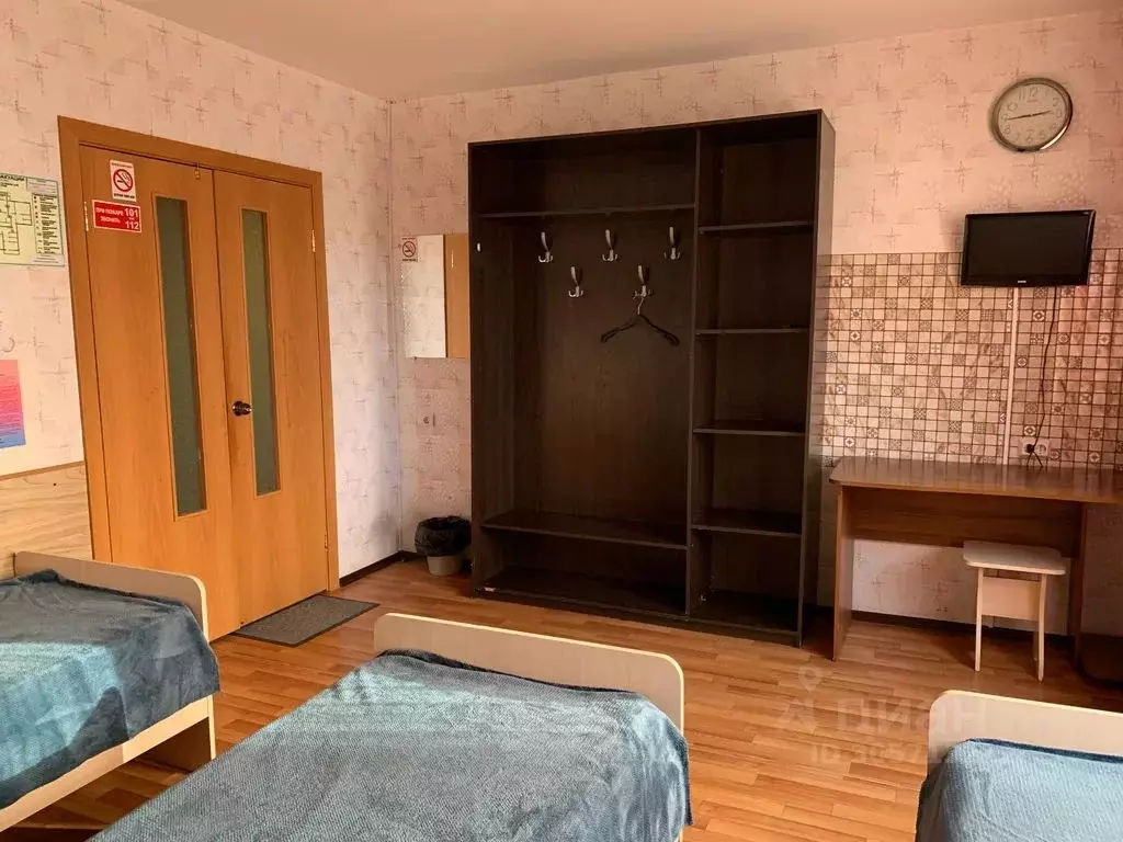 Комната Красноярский край, Красноярск Николаевка мкр, ул. Серова, 38 - Фото 2