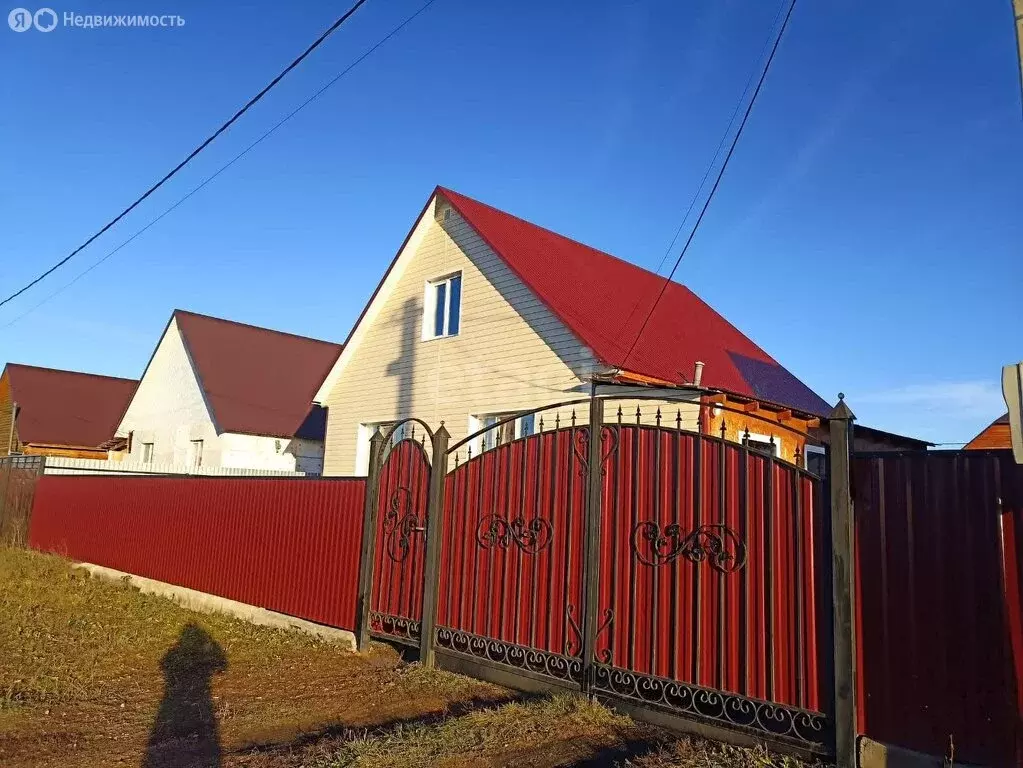 Дом в Республика Башкортостан, Иглинский сельсовет, село Иглино (70 м) - Фото 0