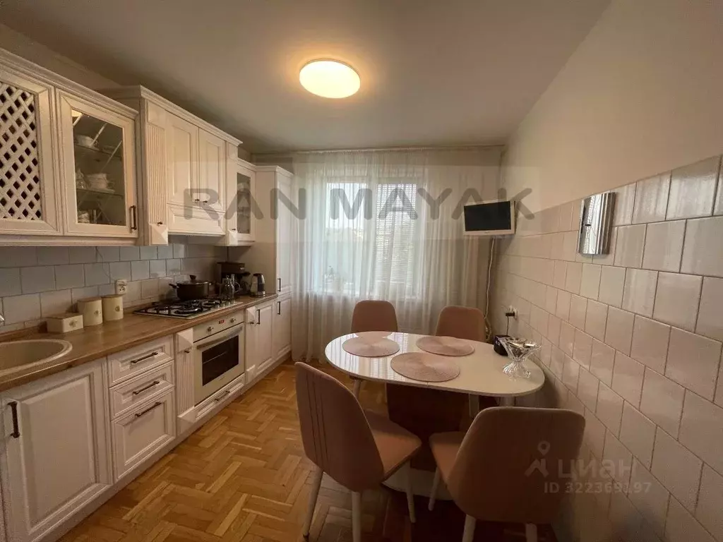 3-к кв. Адыгея, Майкоп Заводская ул., 1А (72.2 м) - Фото 2