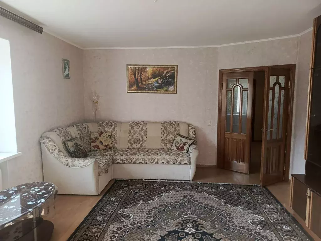 3-к кв. Брянская область, Брянск Комсомольская ул., 20 (88.0 м) - Фото 0