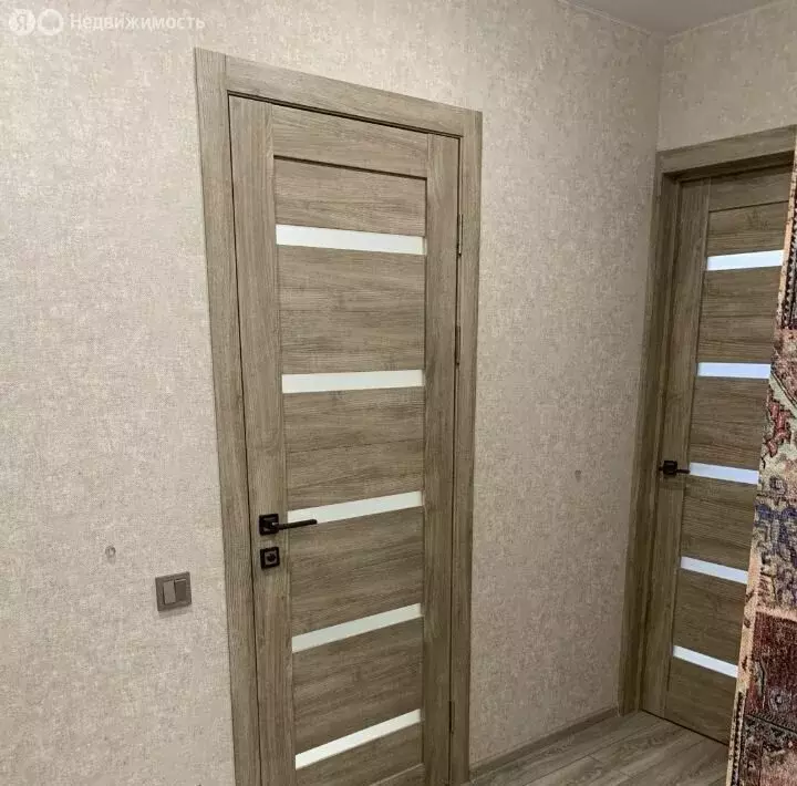 2-комнатная квартира: Энгельс, Партизанская улица, 1 (60 м) - Фото 1