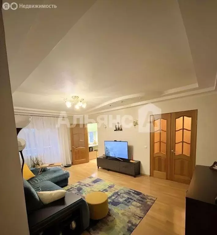 3-комнатная квартира: Шахты, Донской переулок, 65 (59 м) - Фото 1