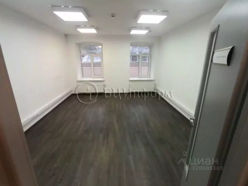 Офис в Санкт-Петербург ул. Чайковского, 29 (226 м) - Фото 2