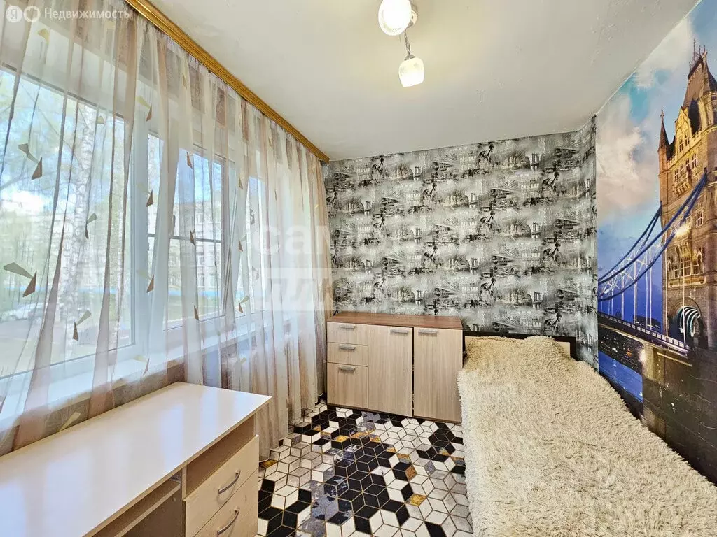 3-комнатная квартира: Рязань, улица Бирюзова, 14 (48 м) - Фото 1