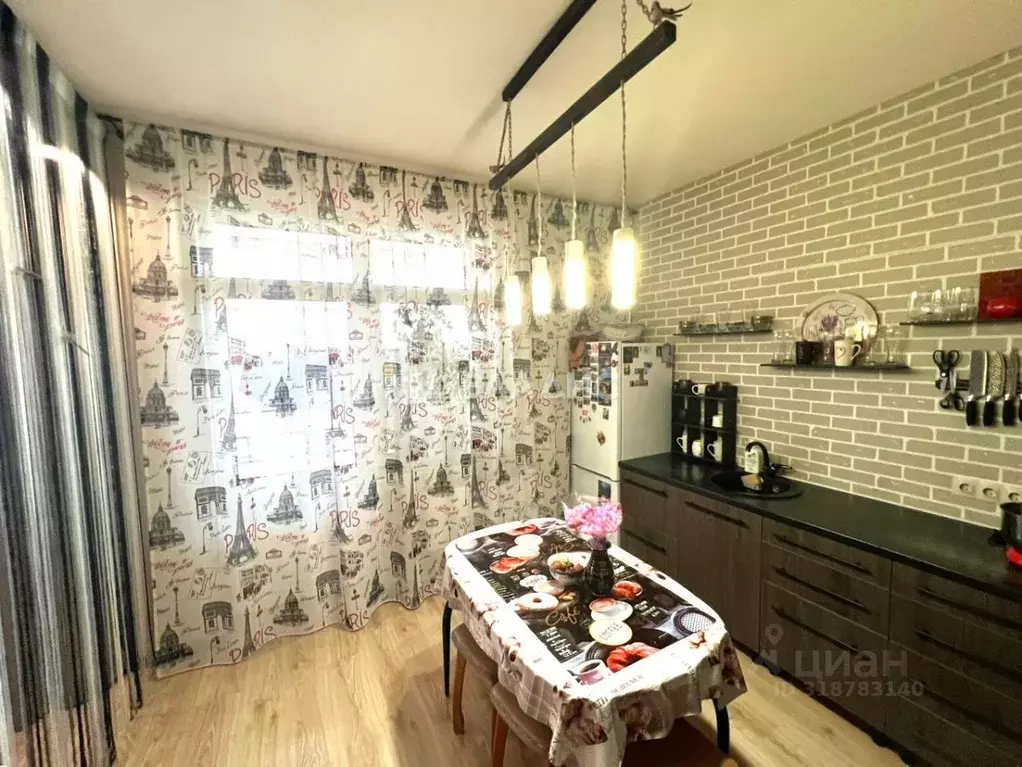 2-к кв. Калужская область, Калуга ул. Фомушина, 26 (56.2 м) - Фото 1