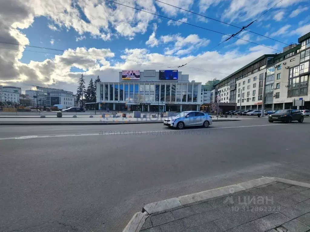 3-к кв. Нижегородская область, Нижний Новгород Варварская ул., 7 ... - Фото 0