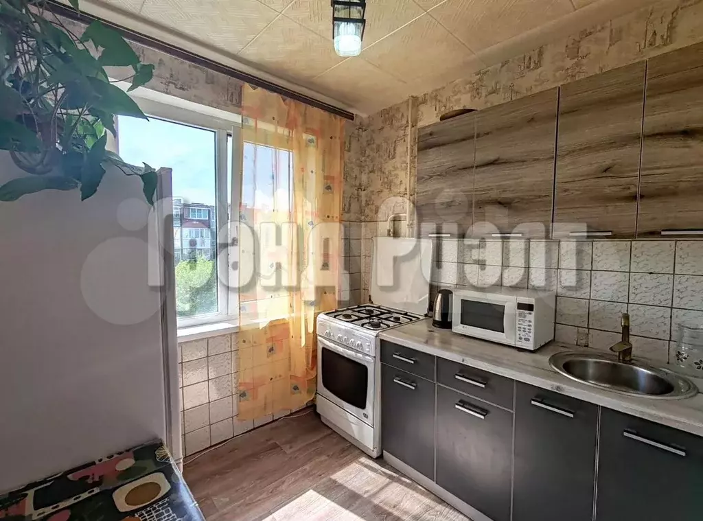 1-к. квартира, 30,6 м, 4/5 эт. - Фото 0