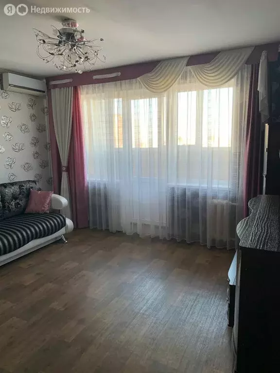 1-комнатная квартира: Оренбург, Салмышская улица, 58/1 (45.3 м) - Фото 1