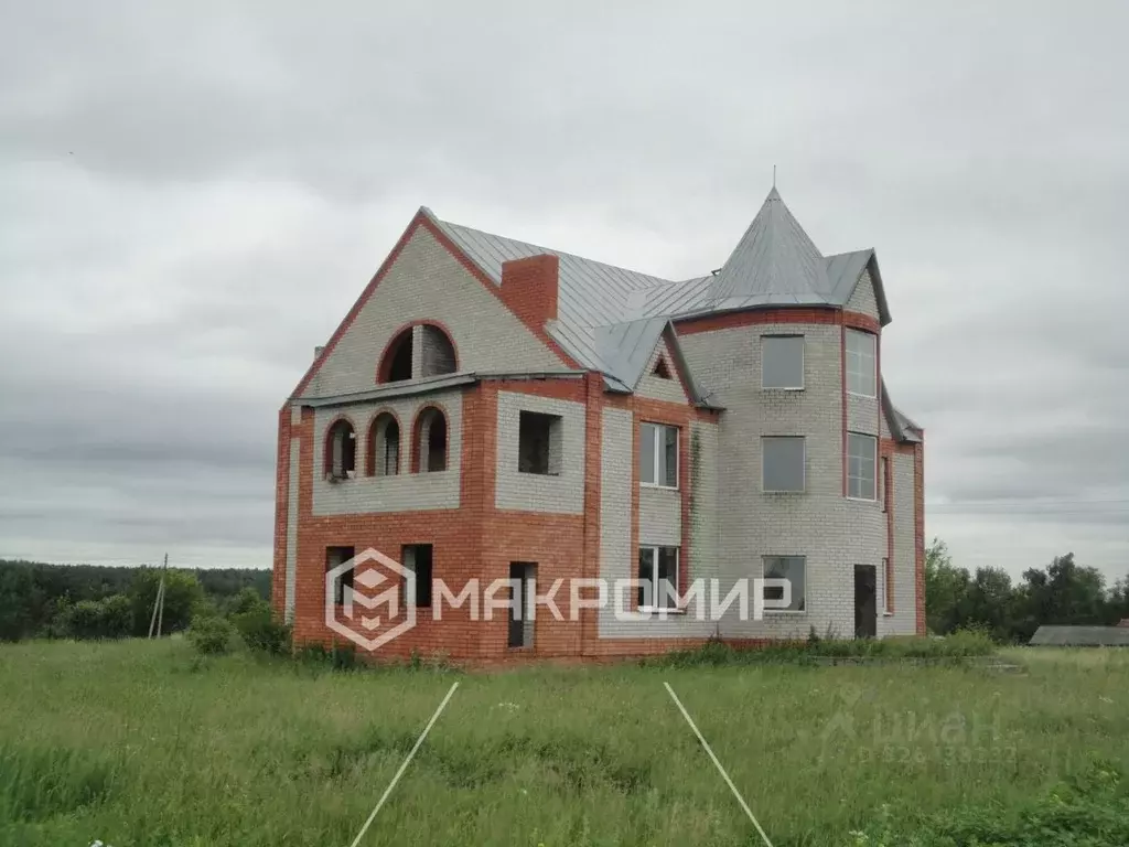 Дом в Орловская область, Троснянский район, Муравльское с/пос, д. ... - Фото 2