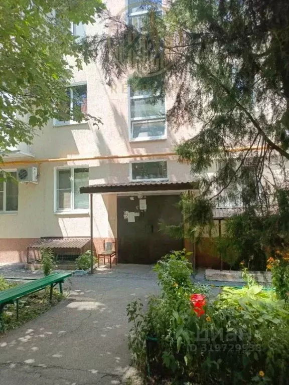 3-к кв. Ставропольский край, Ессентуки Октябрьская ул., 433 (49.9 м) - Фото 1