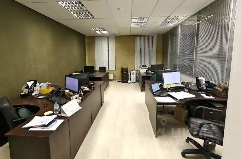 Офис в Санкт-Петербург Невский просп., 10 (289 м) - Фото 2