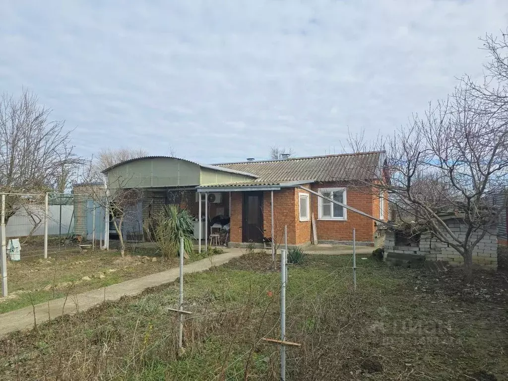 Дом в Краснодарский край, Красноармейский район, Полтавская ст-ца ул. ... - Фото 1