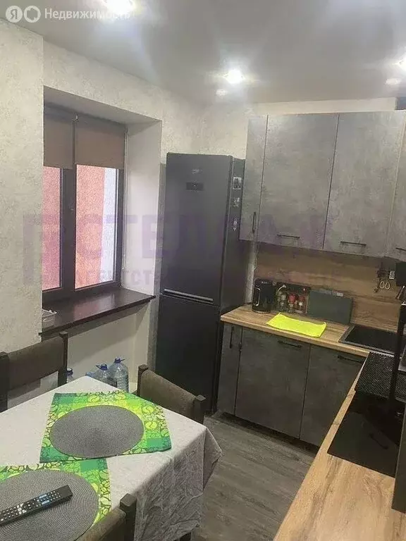 2-комнатная квартира: Золотое Поле, улица Ленина, 63 (60 м) - Фото 2