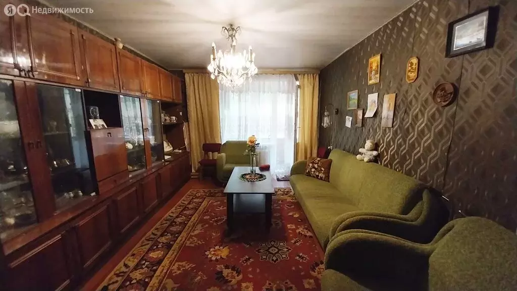 3-комнатная квартира: Валдай, улица Радищева, 62 (60 м) - Фото 1