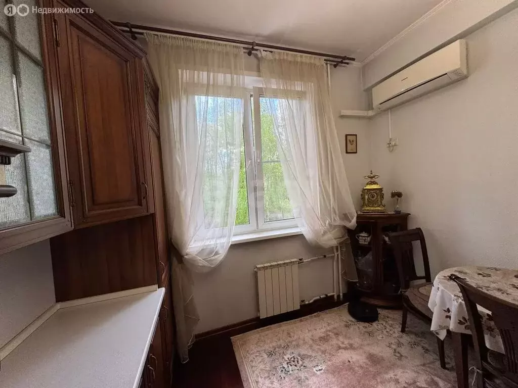 3-комнатная квартира: Москва, улица Академика Анохина, 4к2 (78 м) - Фото 1