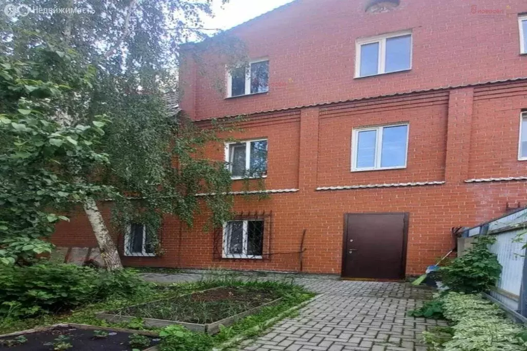 Дом в Среднеуральск, Уральская улица, 3Г (158 м) - Фото 1