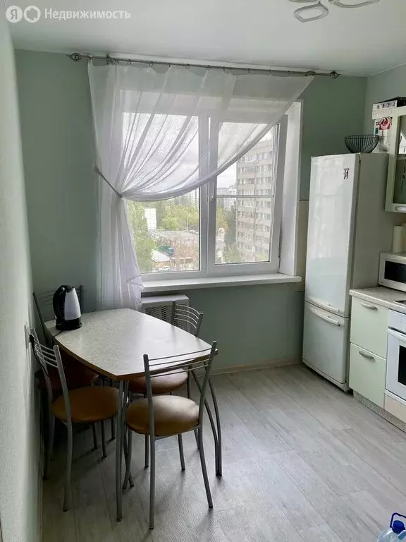 3-комнатная квартира: Тольятти, улица Свердлова, 16 (63.1 м) - Фото 2