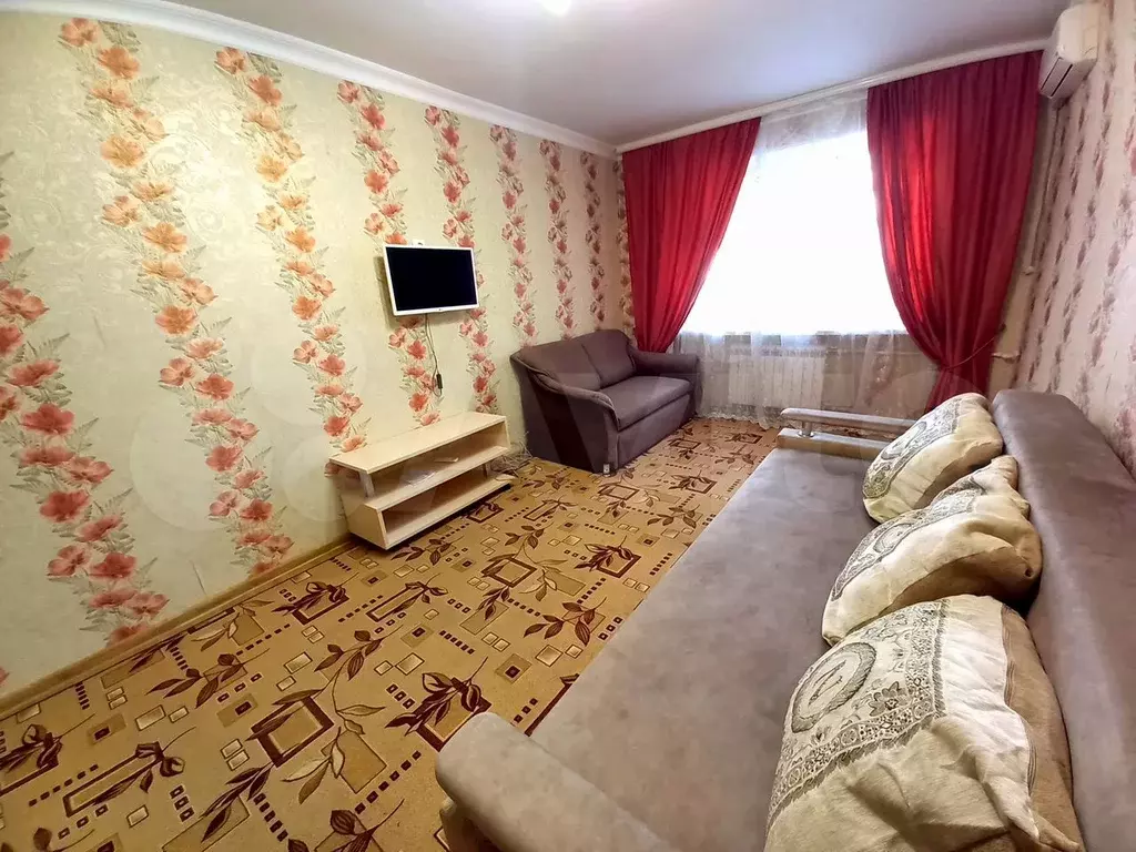 1-к. квартира, 35 м, 1/9 эт. - Фото 0