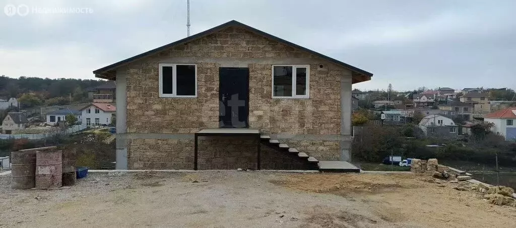 Дом в Севастополь, Редутная улица (120 м) - Фото 1