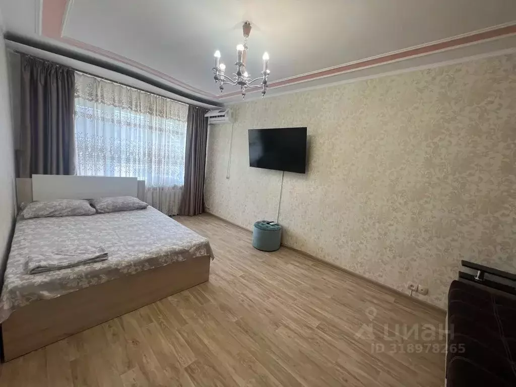 1-к кв. Калмыкия, Элиста ул. Илишкина, 3 (30.0 м) - Фото 0