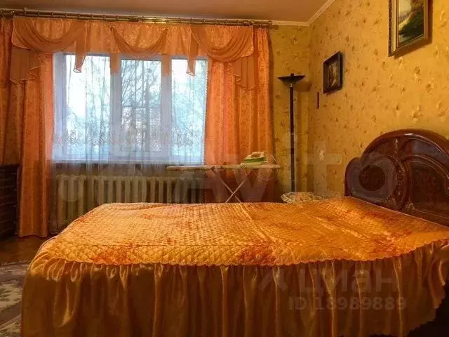 3-к кв. Тульская область, Тула ул. Буденного, 94 (90.0 м) - Фото 0