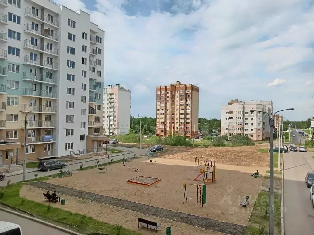 2-к кв. Ярославская область, Ярославль ул. Брагинская, 18к4 (70.7 м) - Фото 0