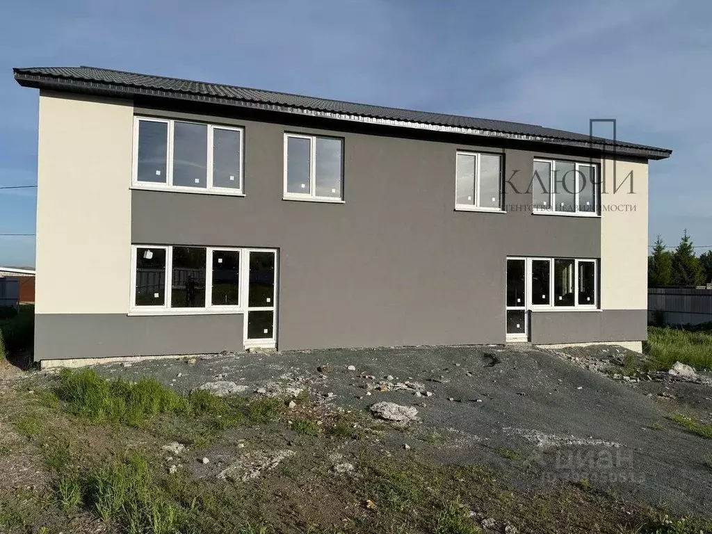 Коттедж в Башкортостан, Абзелиловский район, Ташбулатовский сельсовет, ... - Фото 2