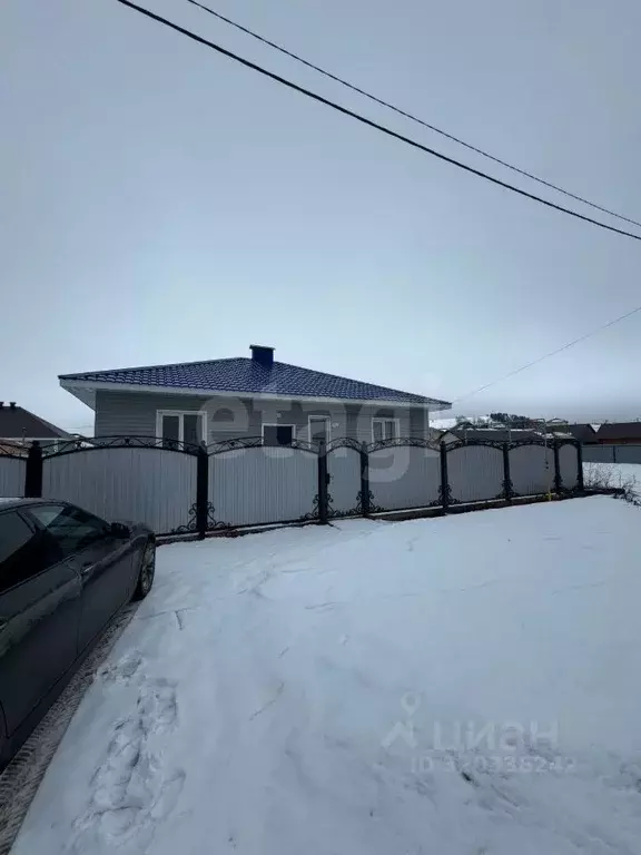 Дом в Татарстан, Альметьевск ул. Ветеранов Труда (80 м) - Фото 0