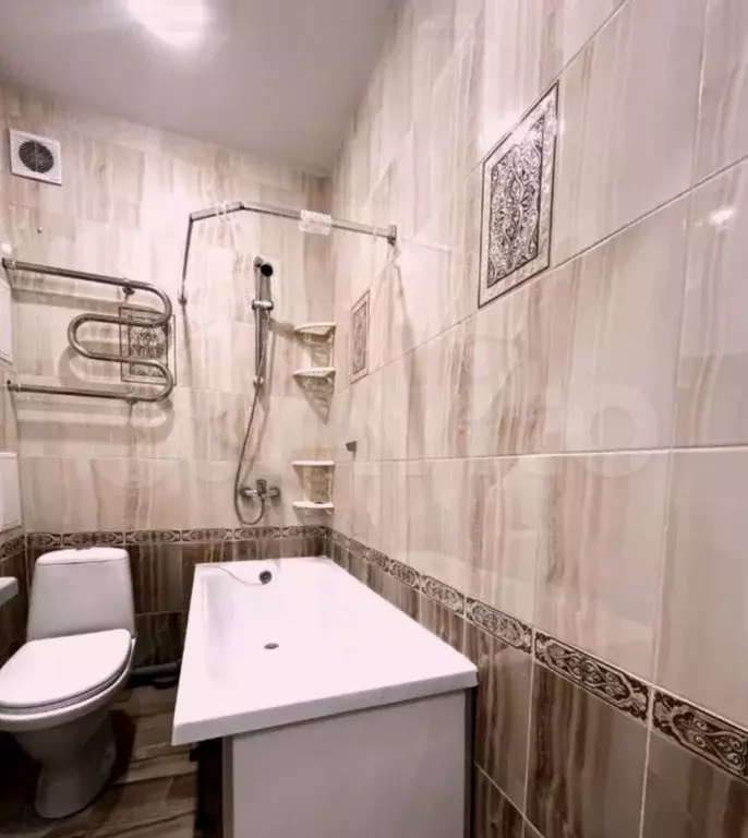 Апартаменты-студия, 11,5 м, 3/3 эт. - Фото 1
