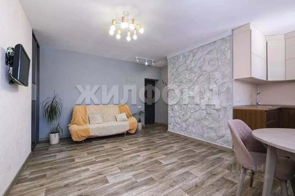 Квартира, 2 комнаты, 41 м - Фото 0