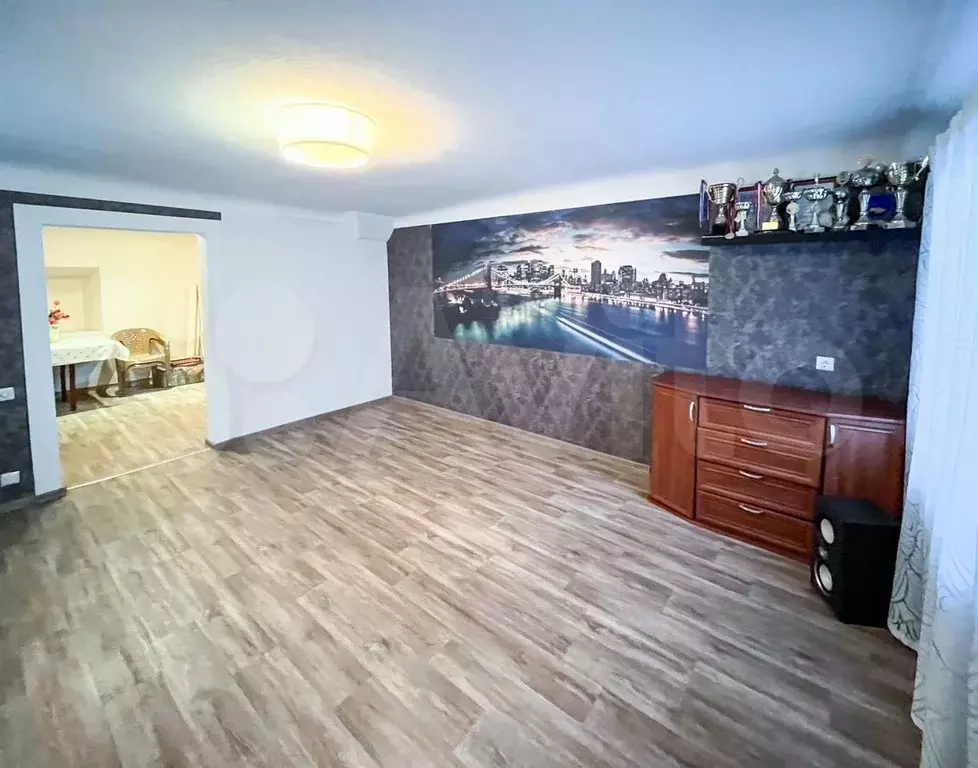 3-к. квартира, 84,4 м, 1/2 эт. - Фото 0