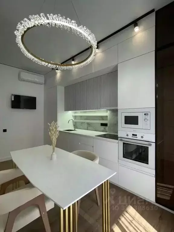 2-к кв. Татарстан, Казань ул. Алексея Козина, 9 (68.0 м) - Фото 1